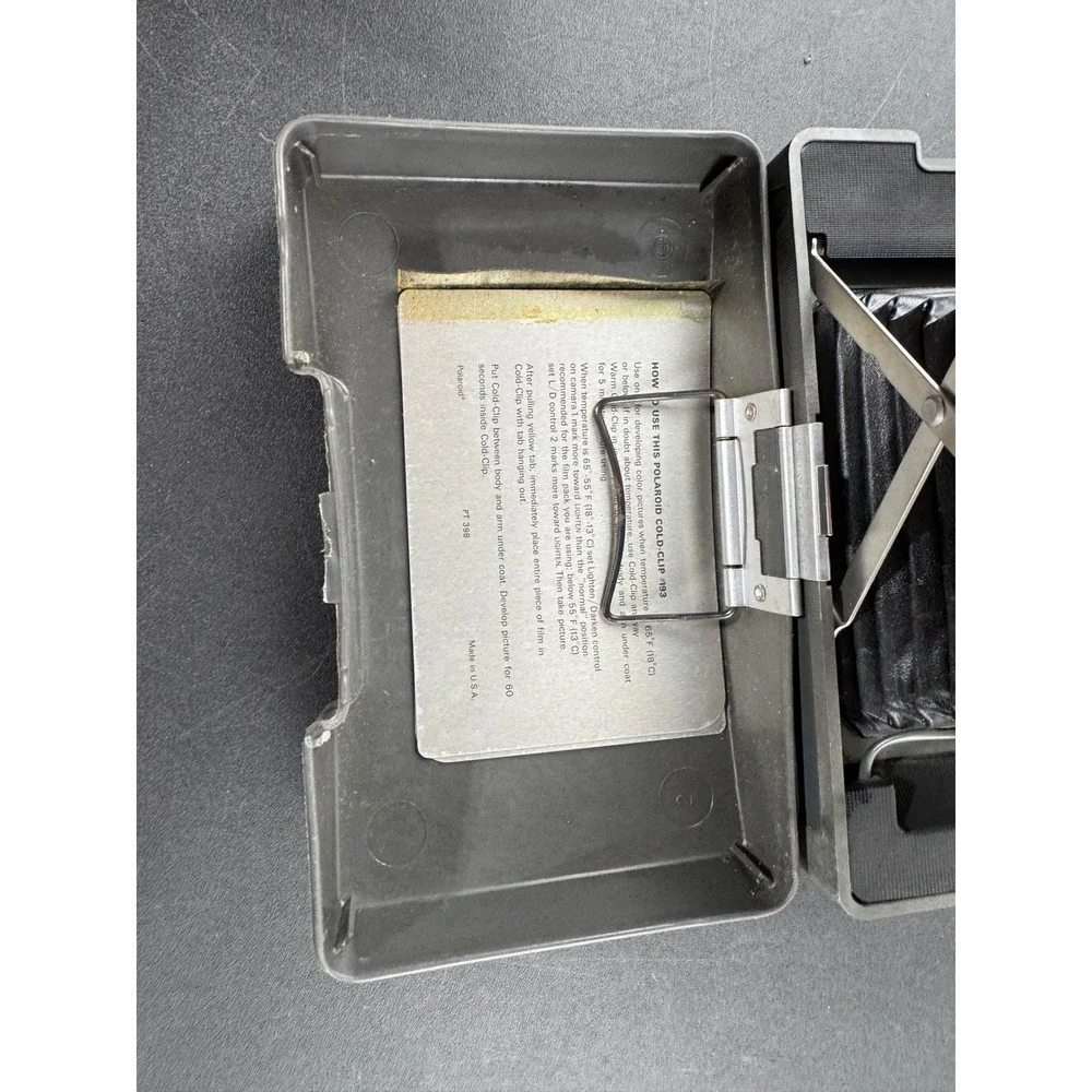 Polaroid Countdown M60 Automatic‎ Land Camera Vintage Folding Bellows untested